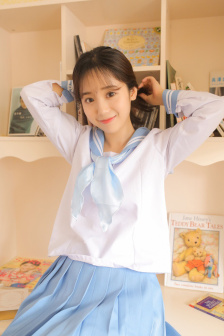 亂伦XXXX乱女在线播放